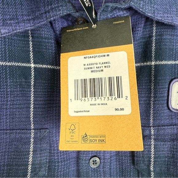 The North Face Navy Checkered Men's Shirt - Picture 4 of 8